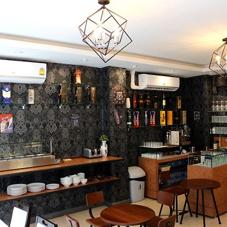 V One Pride-Sukhumvit 22, Bangkok Otel Dış mekan fotoğraf